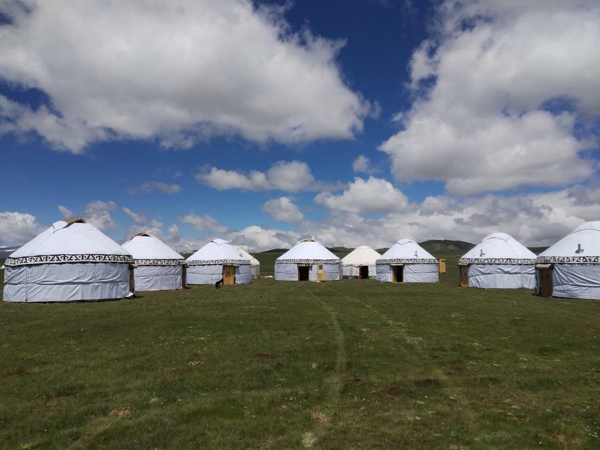 Yurt Camp Muras In Song Kol Lake Ξενοδοχείο Kochkor Εξωτερικό φωτογραφία