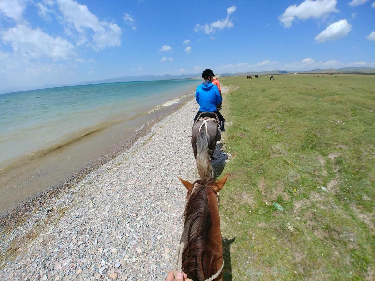 Yurt Camp Muras In Song Kol Lake Ξενοδοχείο Kochkor Εξωτερικό φωτογραφία